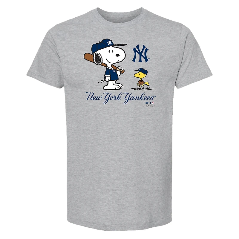 Unisex Heather Gray New York Yankees Peanuts Snoopy T-Shirt