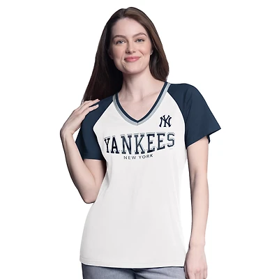 T-shirt à col en V raglan G-III 4Her by Carl Banks pour femme, blanc/bleu marine