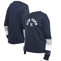 Sweat-shirt ras du cou New Era bleu marine York Yankees Gameday pour femme