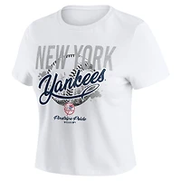 Women's WEAR by Erin Andrews  White New York Yankees Distressed Cropped Baby T-Shirt