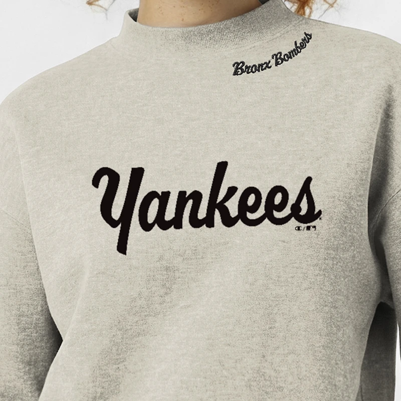 Women's Champion Stone New York Yankees Triumph Tri-Blend Sweatshirt