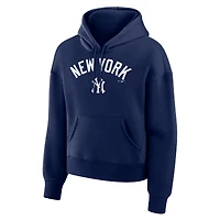 Women's Fanatics  Navy New York Yankees Lockup Legacy Fleece Hoodie