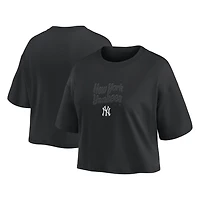 Haut court Fanatics New York Yankees Blackout Wave pour femme
