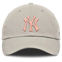 Women's Fanatics Oatmeal New York Yankees Striker Canvas Adjustable Hat