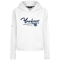Sweat à capuche court blanc trois bandes Accolade Sweet Express des Yankees de New York pour femme Levelwear