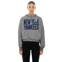 Sweat à capuche court bandes et fermeture éclair quart de tour New Era gris chiné York Yankees pour femme