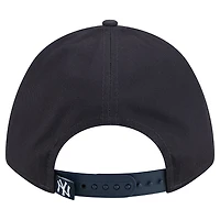 Casquette ajustable New Era bleu marine New York Yankees Metallic A-Frame 9FORTY pour femme