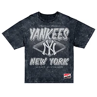 Women's New Era  Navy York Yankees Mineral Wash Oversized T-Shirt