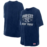 T-shirt oversize délavé minéral New Era bleu marine des Yankees de York pour femme