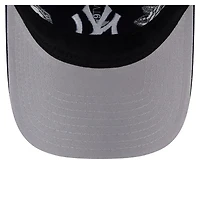 Women's New Era Navy New York Yankees Roses 9TWENTY Adjustable Hat