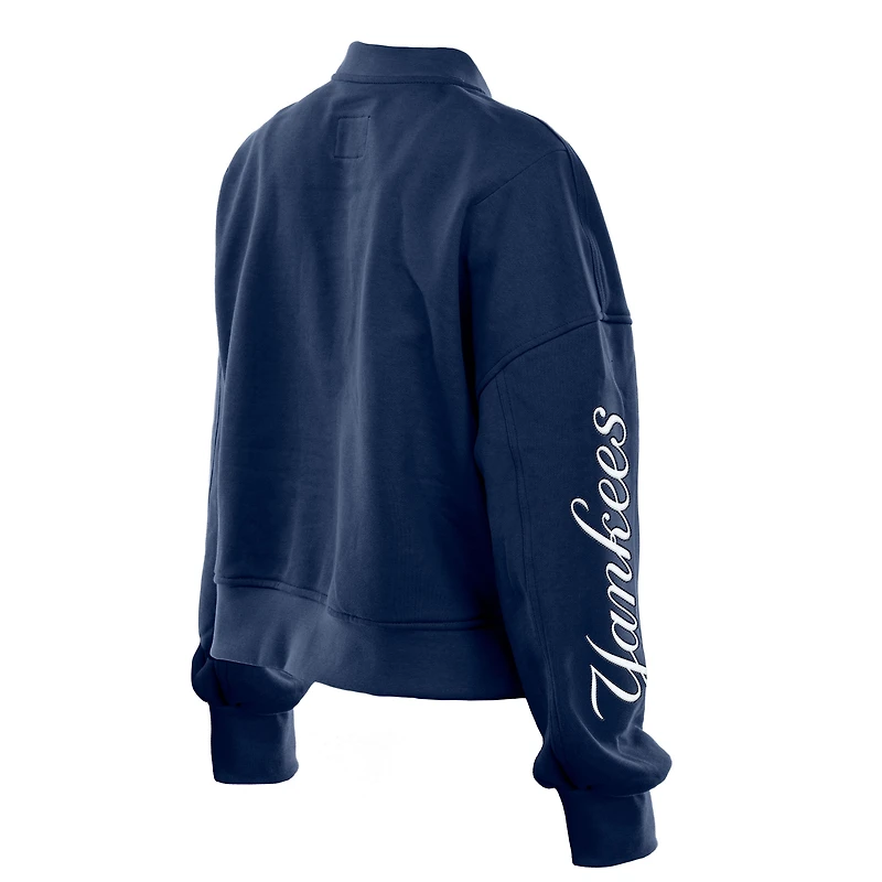 Veste courte en molleton français pour femme New Era x ALPHA INDUSTRIES bleu marine York Yankees 2025 OTC