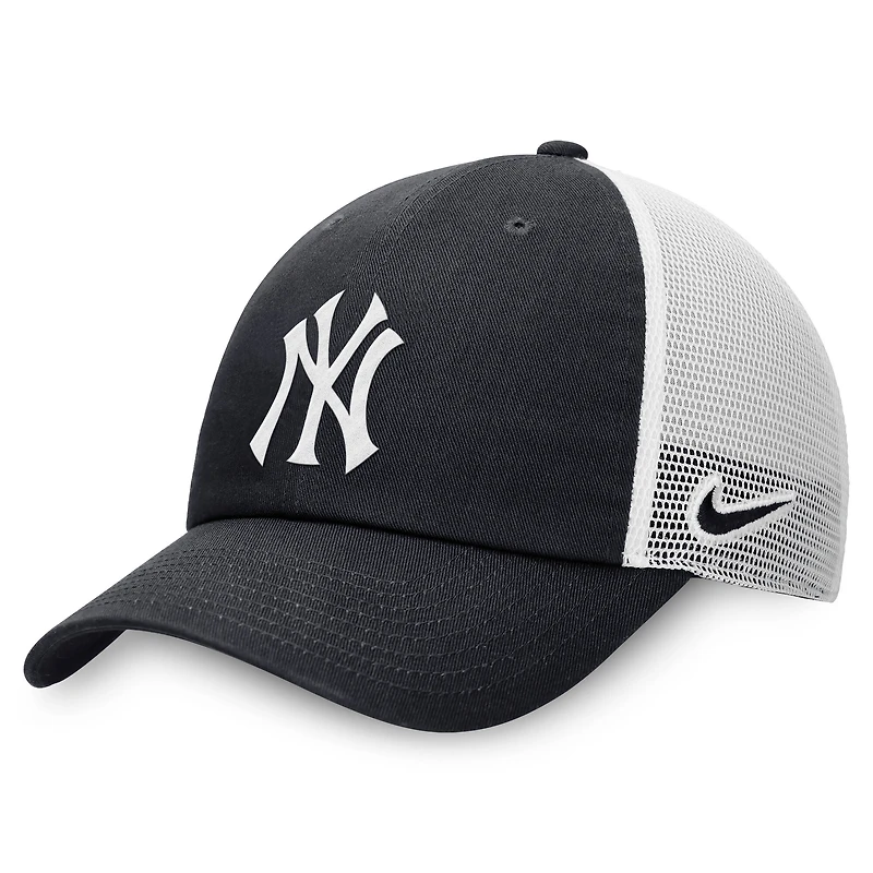 Women's Nike White/White New York Yankees Club Trucker Adjustable Hat