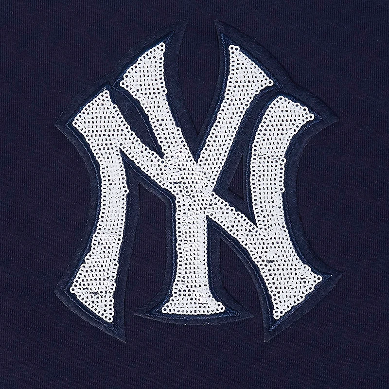 T-shirt court Baby Doll Game Day Classics bleu marine Pro Standard pour femme des Yankees de New York
