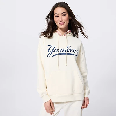 Sweat à capuche Terez blanc pour femme, motif New York Yankees, coutures en spirale, style baseball.
