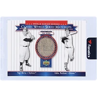 Carte relique Yogi Berra & Eddie Mathews 2002 Upper Deck Classic World Series Match-ups #MU58