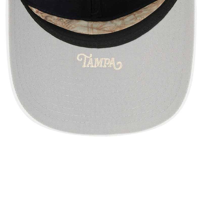 Casquette ajustable New Era bleu marine/blanche pour jeunes, New York Yankees, entraînement de printemps 2026, modèle 19TWENTY