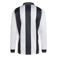 Maillot à manches longues Lifestyler blanc adidas Originals Newcastle United pour homme