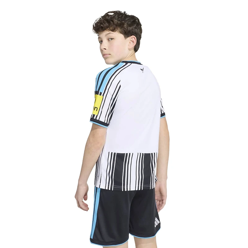 Youth adidas White Newcastle United Home 2026/27 Replica Jersey
