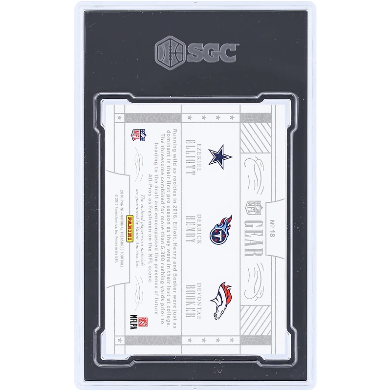 Devontae Booker, Derrick Henry et Ezekiel Elliott, carte Panini National Treasures Prime NFL Gear Trios Triple 5-Color Relic n° 18, n° 7/25, authentifiée SGC (9 cartes).