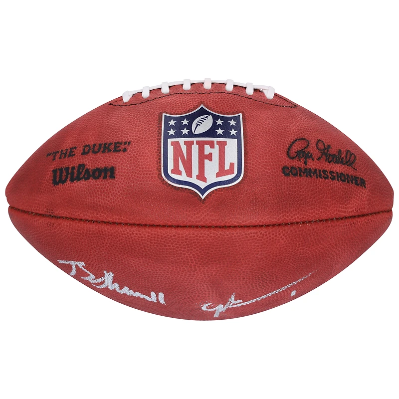 Ballon de football Wilson Duke en couleur, autographié par Malik Nabers et Brian Thomas Jr.