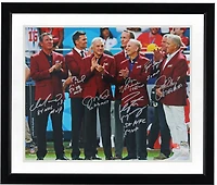 Photo dédicacée (40 x 50 cm) de la cérémonie de remise des vestes rouges des 100 meilleurs quarterbacks de la NFL, avec 7 signatures et de multiples dédicaces - Édition limitée à 24 exemplaires