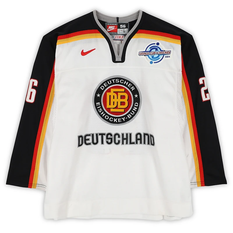 Maillot blanc Nike n° 26 porté par Daniel Kreutzer (équipe d'Allemagne) lors du match contre la République tchèque le 3 septembre 2004, pendant la Coupe du monde de hockey sur gazon.