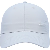 Casquette réglable unisexe Nike Grey Metal Swoosh Club Performance