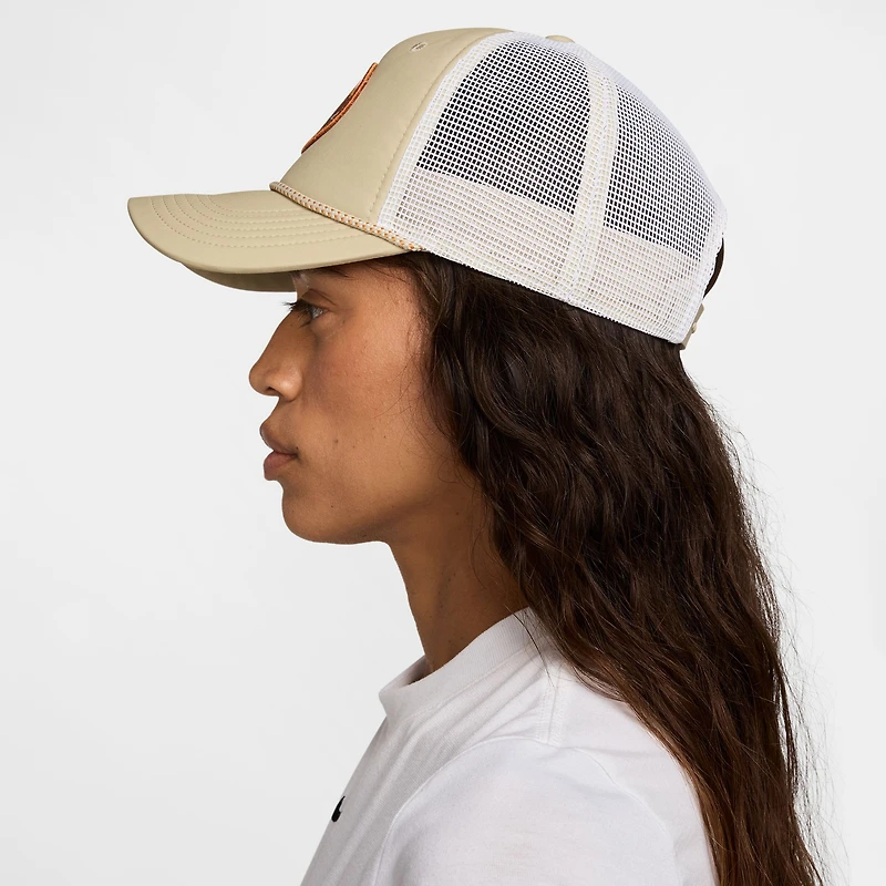 Casquette ajustable Nike Khaki Rise Trucker unisexe