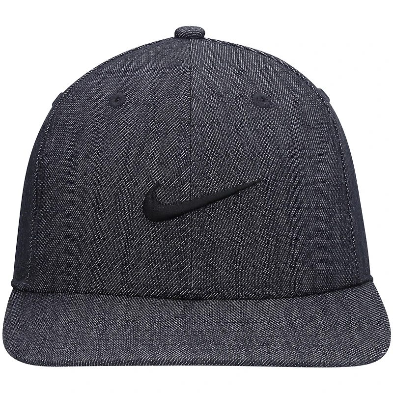 Casquette Nike Skateboard Snapback en faux denim noir chiné pour homme