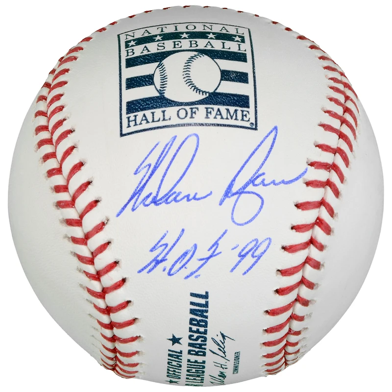 Baseball avec logo du Temple de la renommée autographié par Nolan Ryan des Texas Rangers avec inscription « HOF 99 »