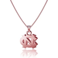Dayna Designs North Carolina Tar Heels Collier pendentif en or rose