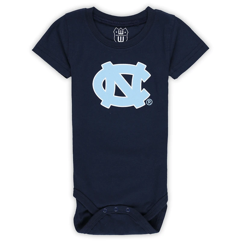 Infant Wes & Willy  North Carolina Tar Heels Three-Pack Bodysuit Set