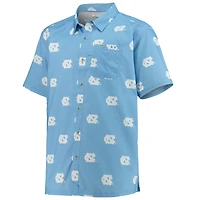 Chemise boutonnée omni-ombre pour homme Columbia Carolina Blue North Tar Heels Super Slack Tide Team