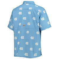 Chemise boutonnée omni-ombre pour homme Columbia Carolina Blue North Tar Heels Super Slack Tide Team