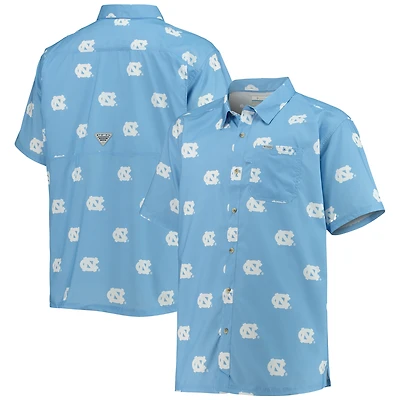 Chemise boutonnée omni-ombre pour homme Columbia Carolina Blue North Tar Heels Super Slack Tide Team
