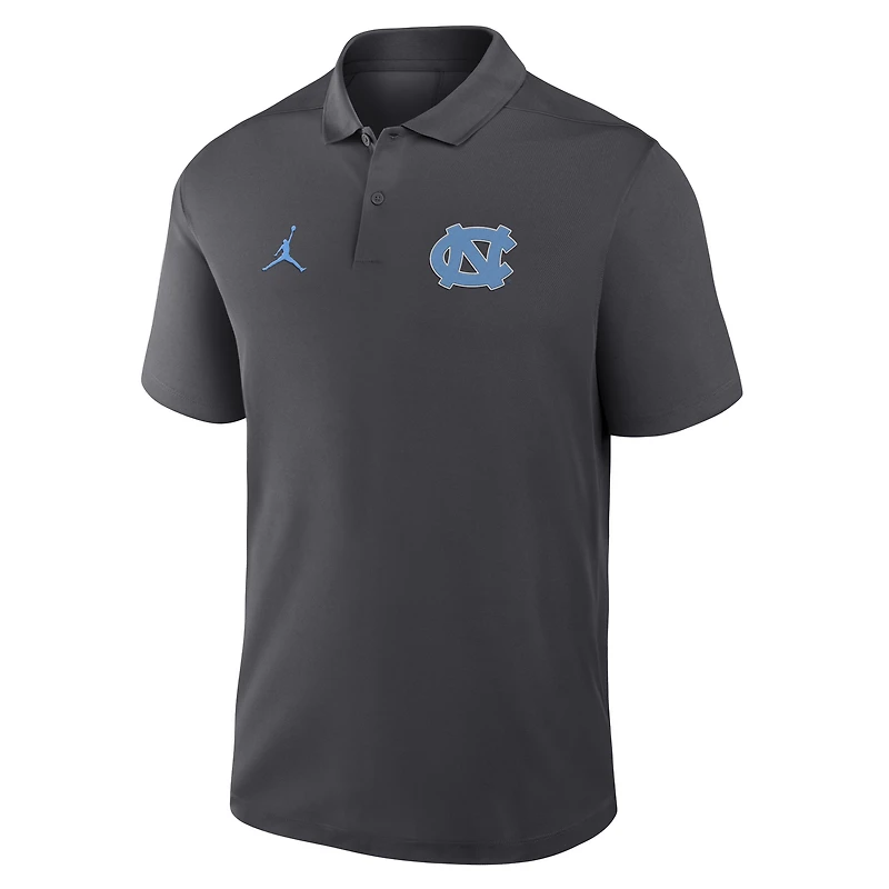 Polo Jordan Brand anthracite pour homme, logo principal Primetime Victory des Tar Heels de Caroline du Nord