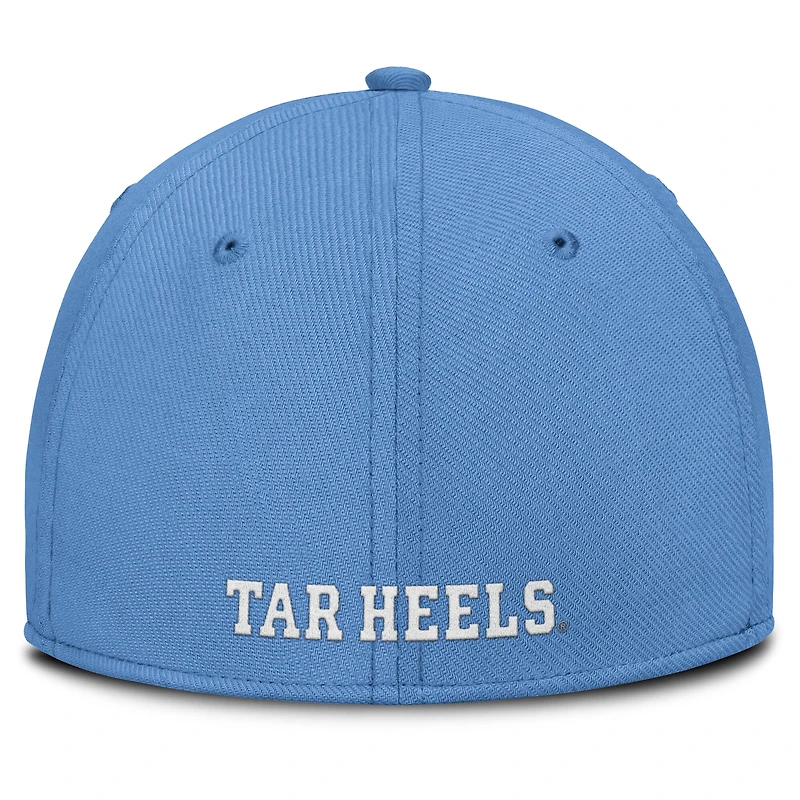 Casquette Jordan Brand Carolina Blue pour homme des Tar Heels de Caroline du Nord 2025 On-Field Rise Performance Flex