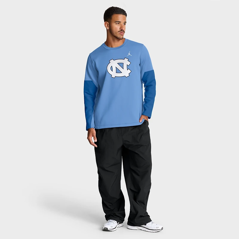 T-shirt à manches longues Jordan Brand Carolina Blue pour homme, équipe des Tar Heels de Caroline du Nord 2025, Sideline Coach Therma-FIT