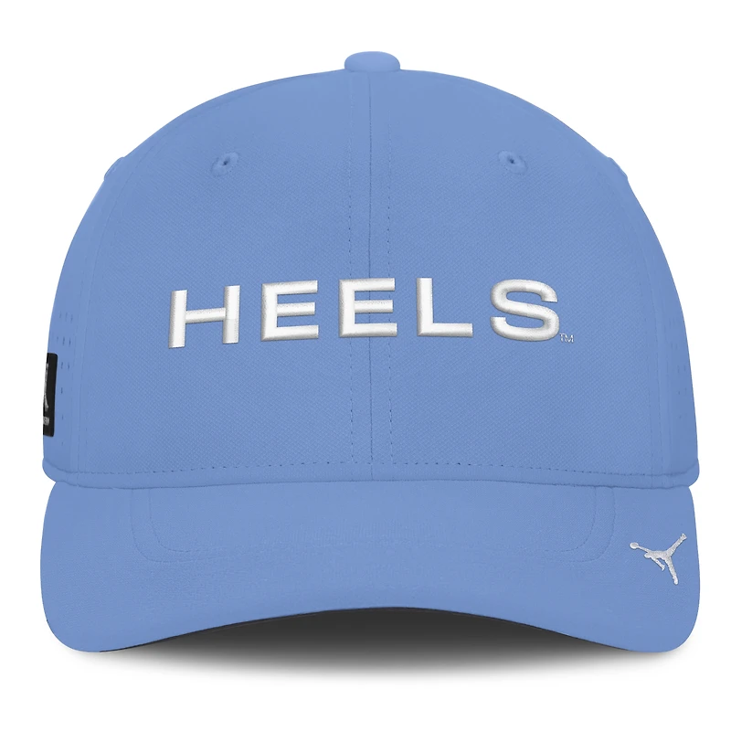 Casquette Jordan Brand Carolina Blue pour homme, modèle North Tar Heels Gameday Aerobill Swooshflex Dri-FIT