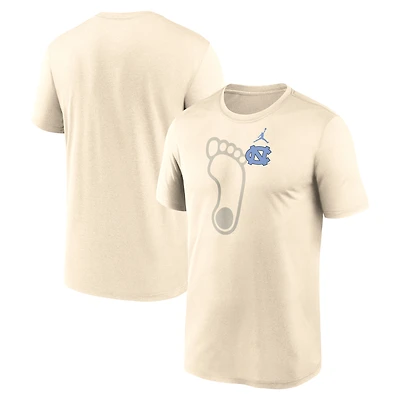 T-shirt Jordan Brand Natural North Carolina Tar Heels Campus Shadow Legend Performance pour homme