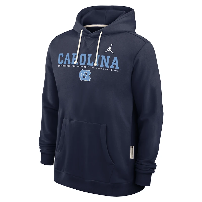 Sweat à capuche Jordan Brand bleu marine pour homme, édition 2025 des Tar Heels de Caroline du Nord, Standard Issue Dri-FIT