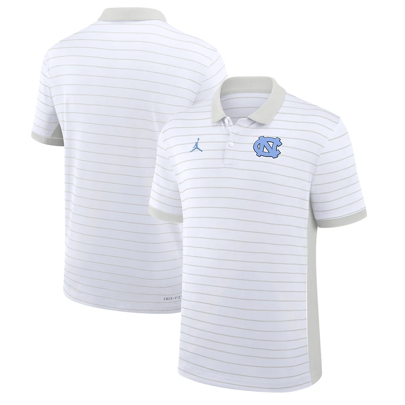 Polo Jordan Brand blanc pour homme, équipe des Tar Heels de Caroline du Nord, début saison 2025, avec rayures Victory Sideline Dri-FIT