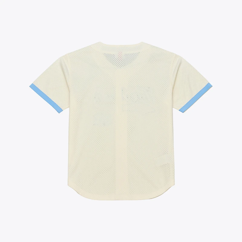 Maillot de baseball d'entraînement Mitchell & Ness crème pour homme, North Carolina Tar Heels, en maille et à boutons.