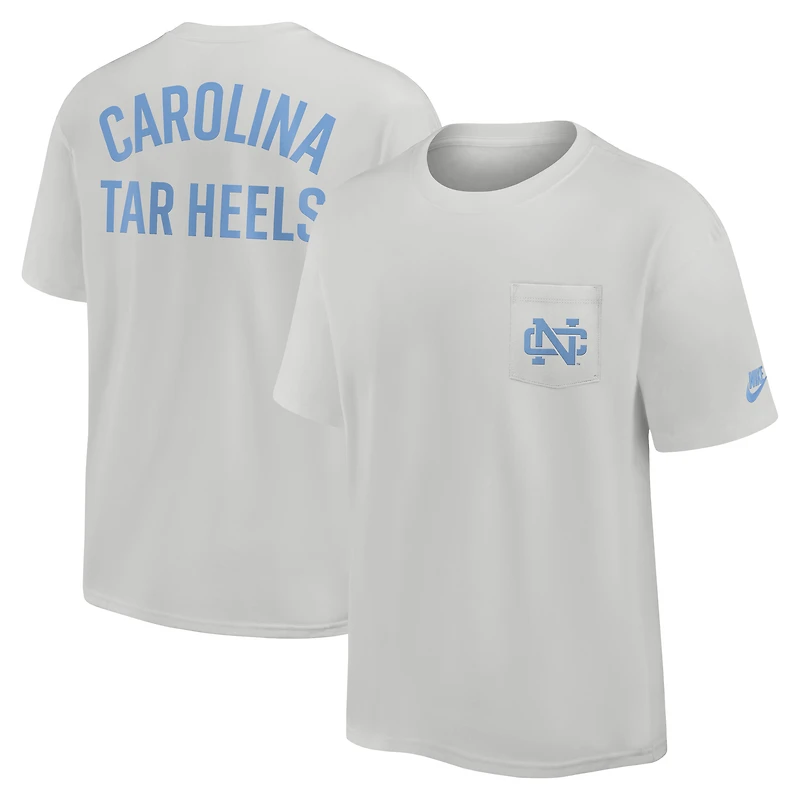 T-shirt Nike gris à poche Legacy 2-Hit Max90 pour homme des Tar Heels de Caroline du Nord
