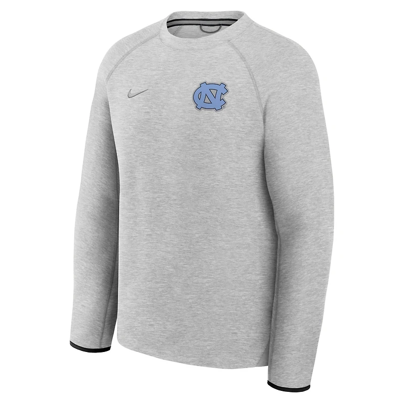 Men's Nike Heather Gray North Carolina Tar Heels Tech Fleece Raglan Sweatshirt
