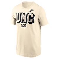 T-shirt Nike Natural North Carolina Tar Heels pour homme, coupe audacieuse et tendance