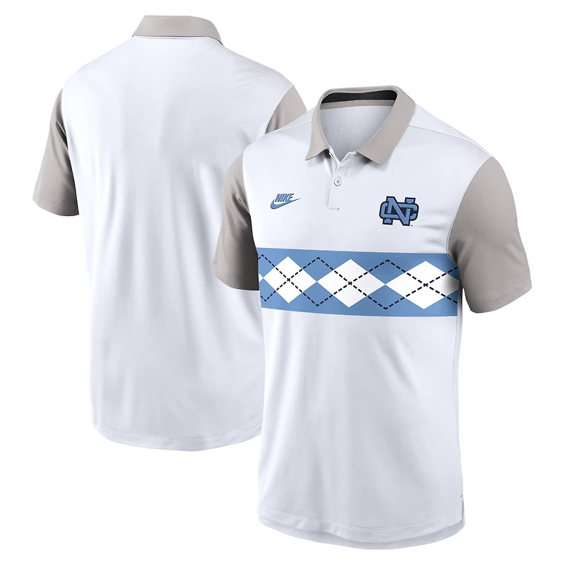 Polo Nike blanc/gris pour homme des Tar Heels Athletic Prep Legacy Logo Vapor Dri-FIT