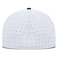 Men's Nike White North Carolina Tar Heels Dugout True Dri-FIT Fitted Hat
