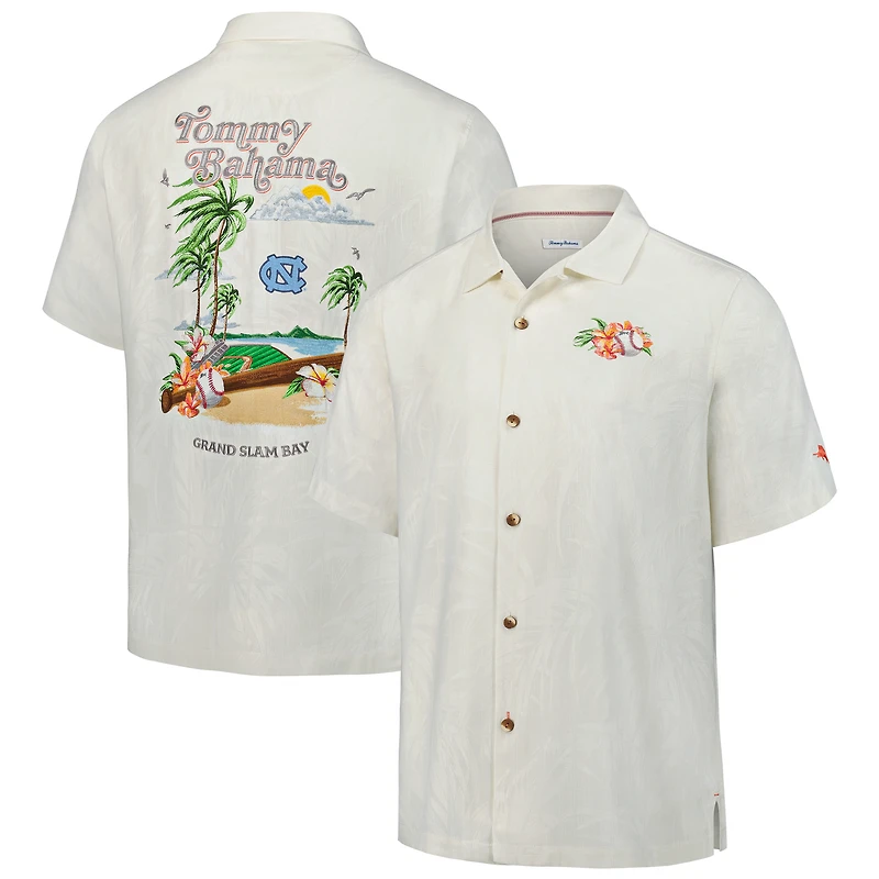 Chemise boutonnée Tommy Bahama blanche pour homme, équipe des Tar Heels de Caroline du Nord, Grand Slam Bay Camp