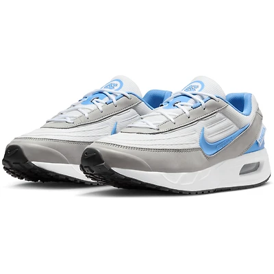 Baskets Nike Air Max Verse blanches unisexes de Caroline du Nord